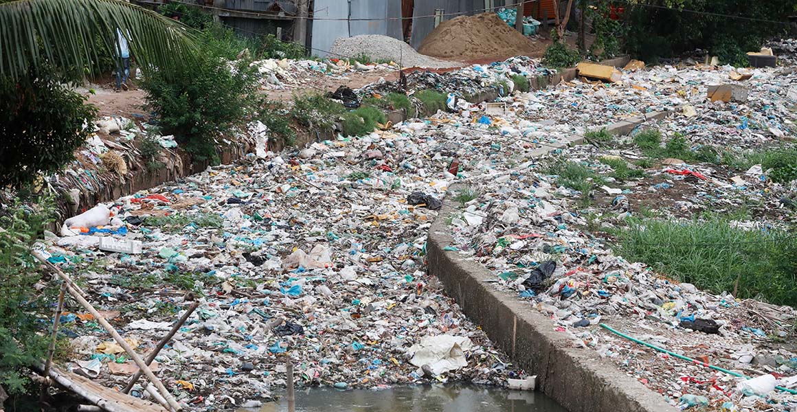 Less plastic, more planet: